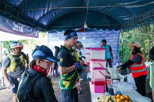 BIB: 
                            <button type="button" onclick="openModal(28155163)" class="btn btn-primary btn-sm float-right btn-popup" data-toggle="modal" data-target=".modal-high-quality">
                        <i class="fas fa-shopping-cart"></i> Add to Cart
                    </button>
                                            <button type="button" onclick="isThisMe(28155163, true)" class="btn btn-success btn-sm float-right btn-popup btn-isme hidden" data-toggle="tooltip" data-placement="bottom" title="นี่คือรูปของคุณใช่ไหม คลิกที่นี่เพื่อเอาเข้าอัลบั้ม">
                        <i class="fas fa-plus"></i> Add to album
                    </button>
                    <button type="button" onclick="isThisMe(28155163, false)" class="btn btn-warning btn-sm float-right btn-popup btn-isnotme hidden">
                        <i class="fas fa-ban"></i> Remove from album
                    </button>